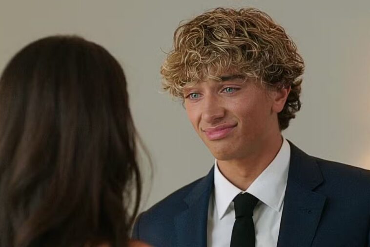 Who plays Jeremiah Fisher